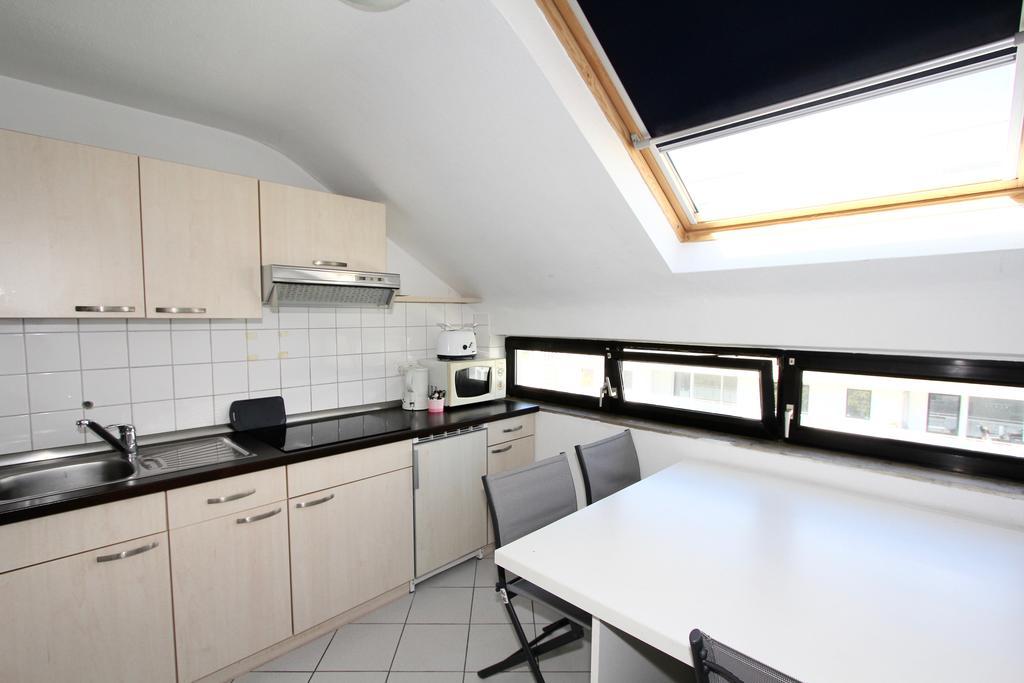 Apartmenthaus Alt Graz Düsseldorf Exterior foto